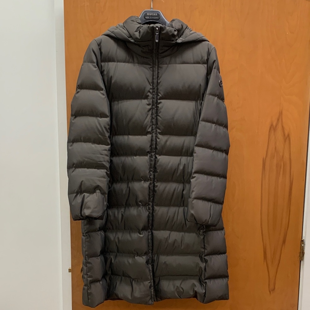 Calvin Klein Metallic Puffer Coat, size M